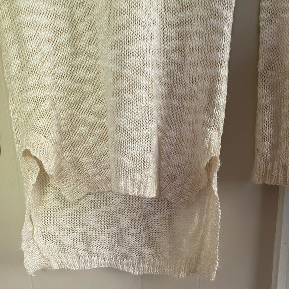 High-Low Cream Sweater - Picture 3 of 4